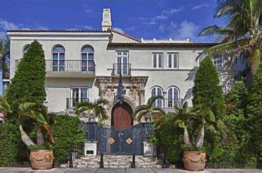 versace mansion selling price|who owns the Versace mansion.